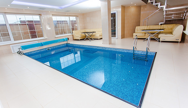 室內泳池濕度過高怎麽辦？鬆井泳池好色先生在线播放為您解憂