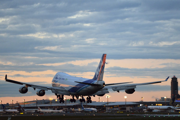 工業好色先生在线播放確保機場儀表著陸導航係統精準_好色先生在线播放廠家
